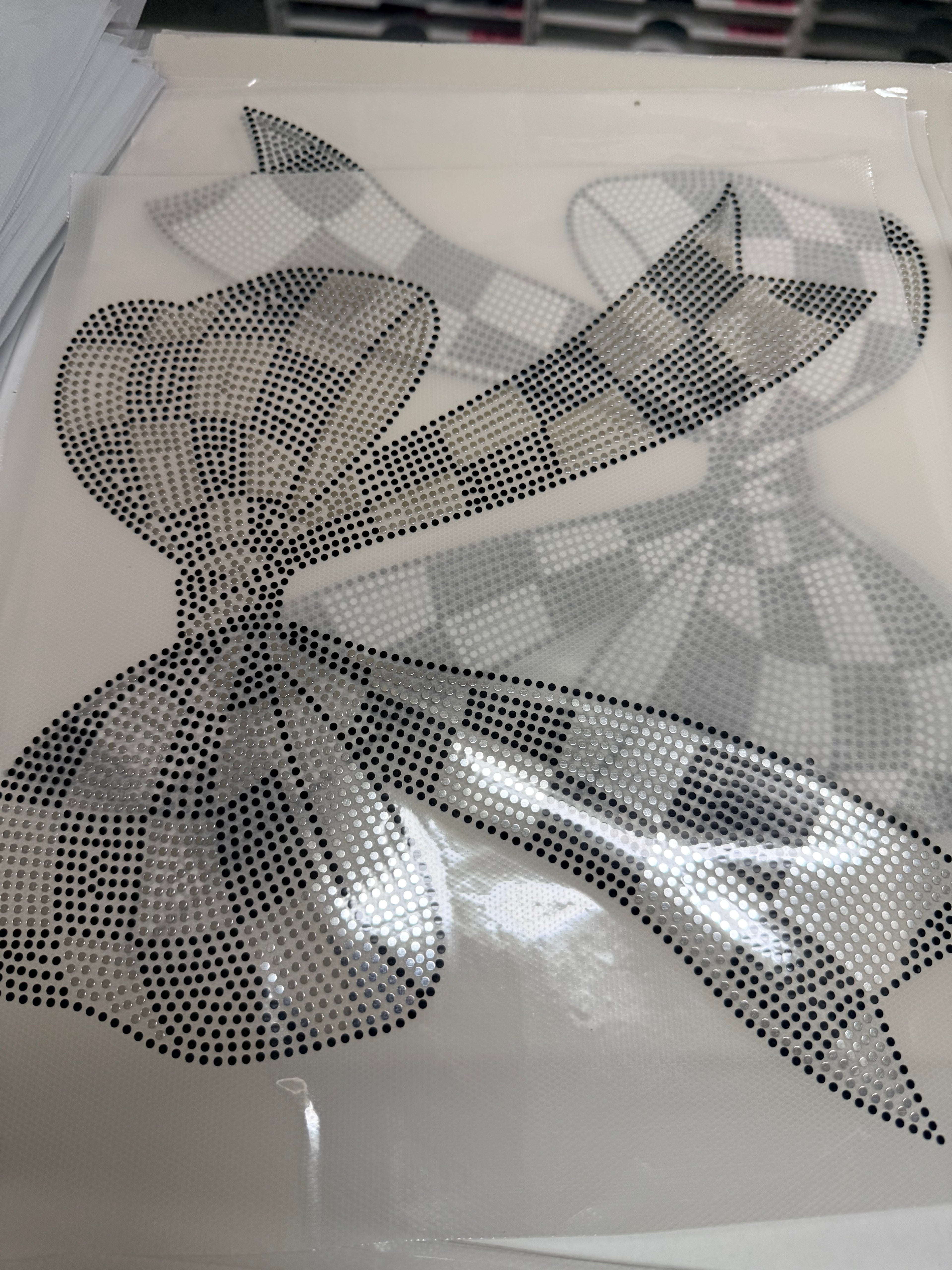 CHECKERED BOW